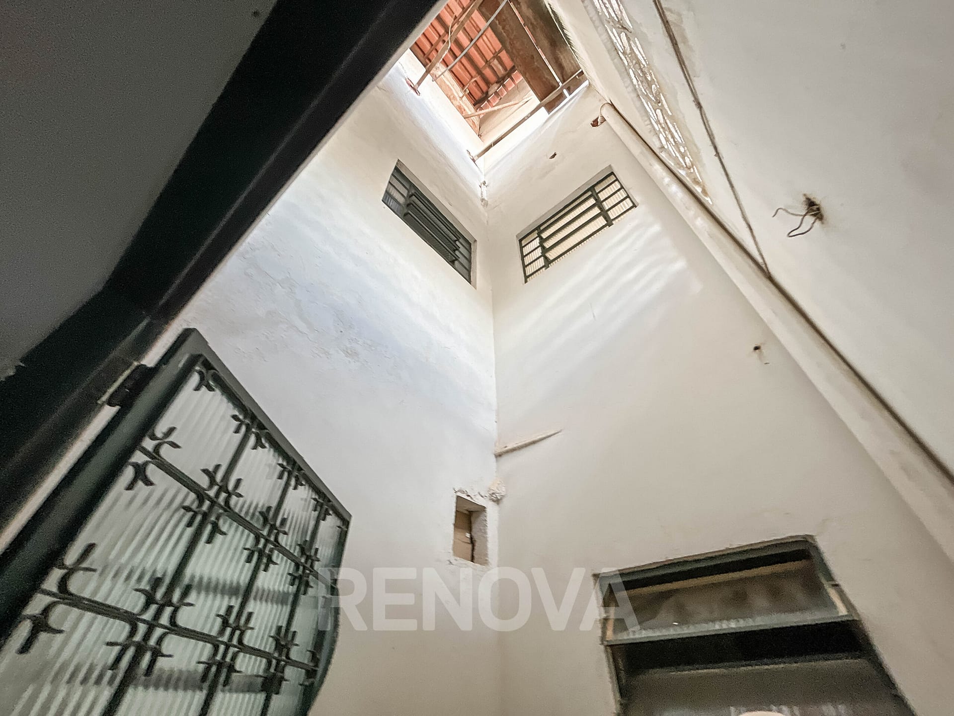 DJI_20230429_104721_703